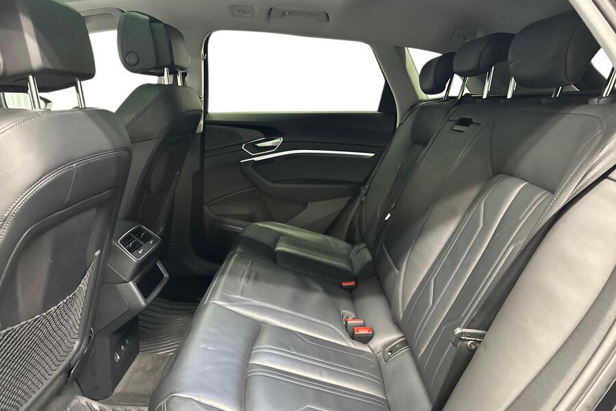 Audi e-tron vaihtoauto