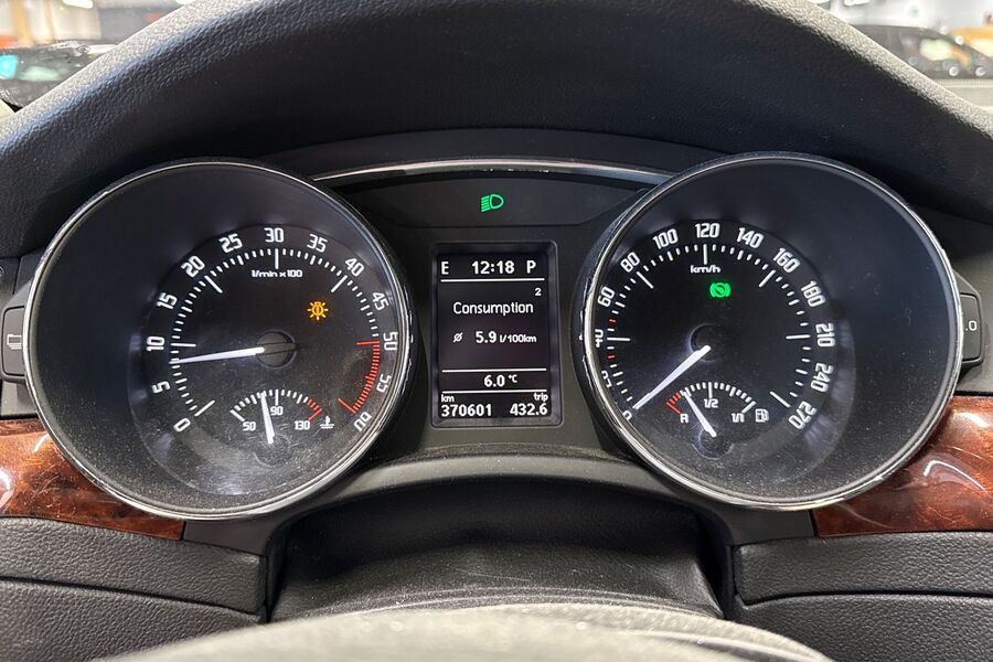 Skoda Superb vaihtoauto