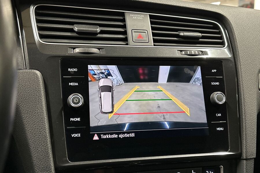 Volkswagen Golf vaihtoauto