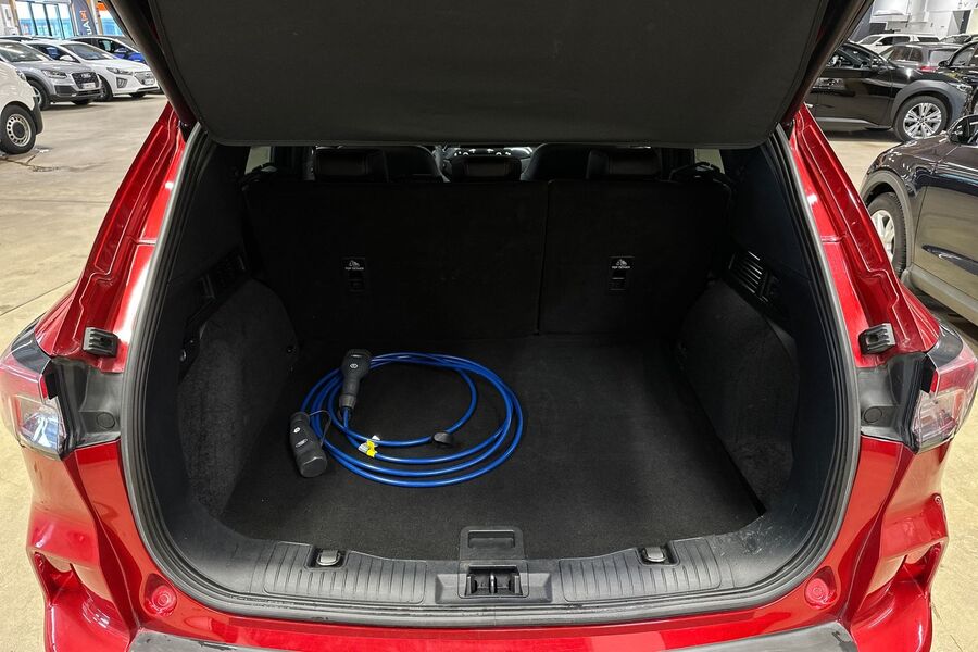 Ford Kuga vaihtoauto