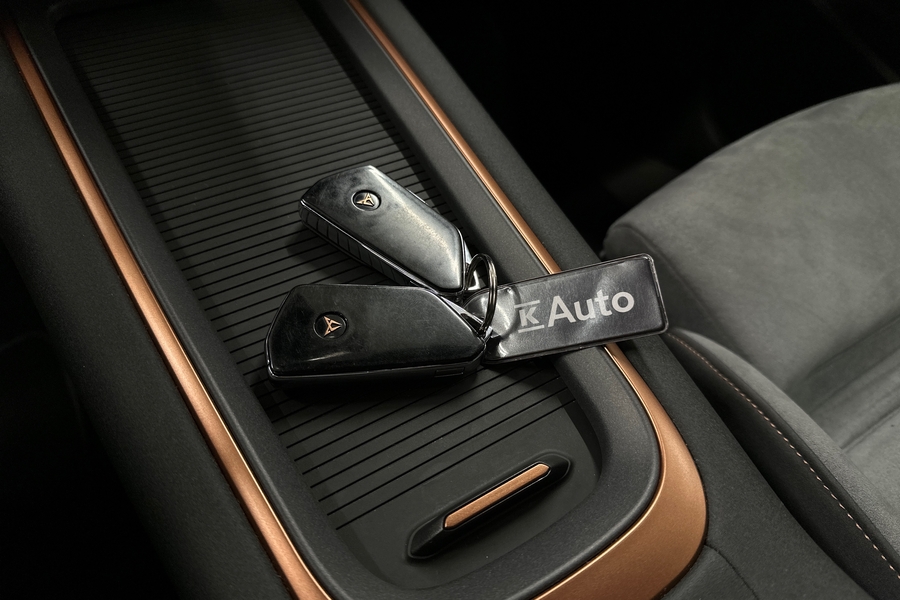 Cupra Born vaihtoauto