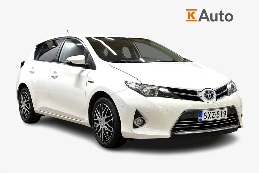 Toyota Auris vaihtoauto