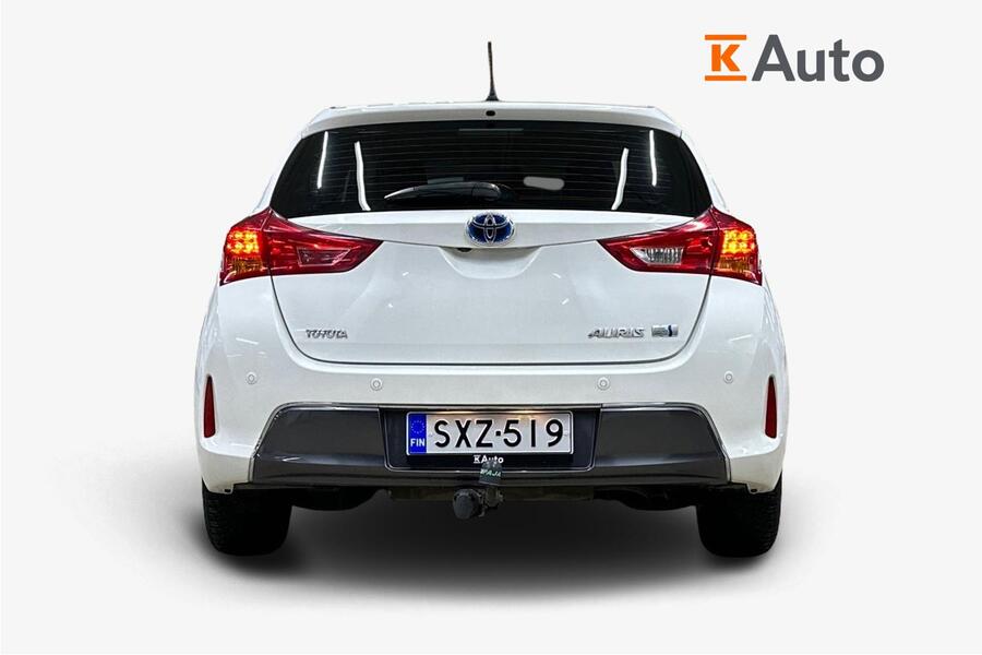 Toyota Auris vaihtoauto