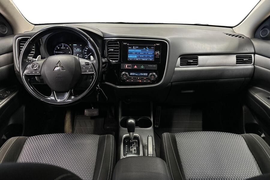 Mitsubishi Outlander vaihtoauto