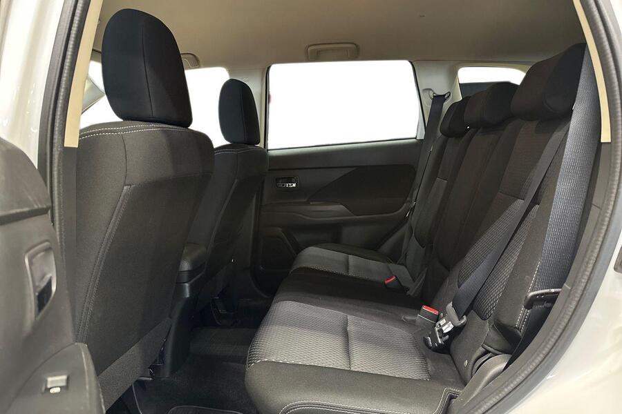 Mitsubishi Outlander vaihtoauto