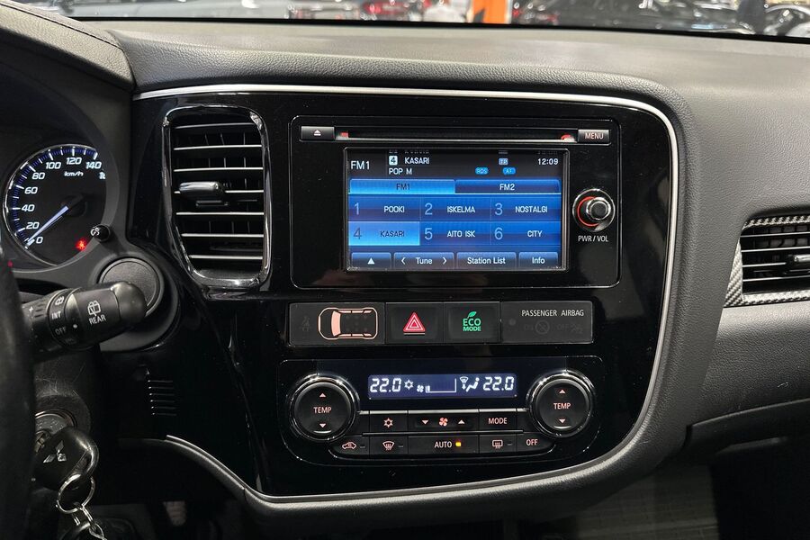 Mitsubishi Outlander vaihtoauto