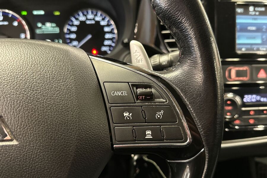 Mitsubishi Outlander vaihtoauto