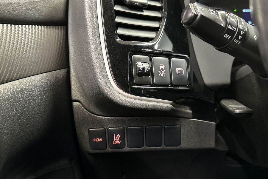 Mitsubishi Outlander vaihtoauto