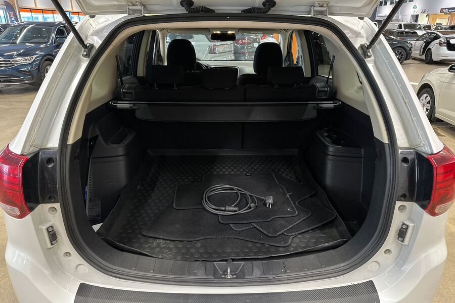 Mitsubishi Outlander vaihtoauto