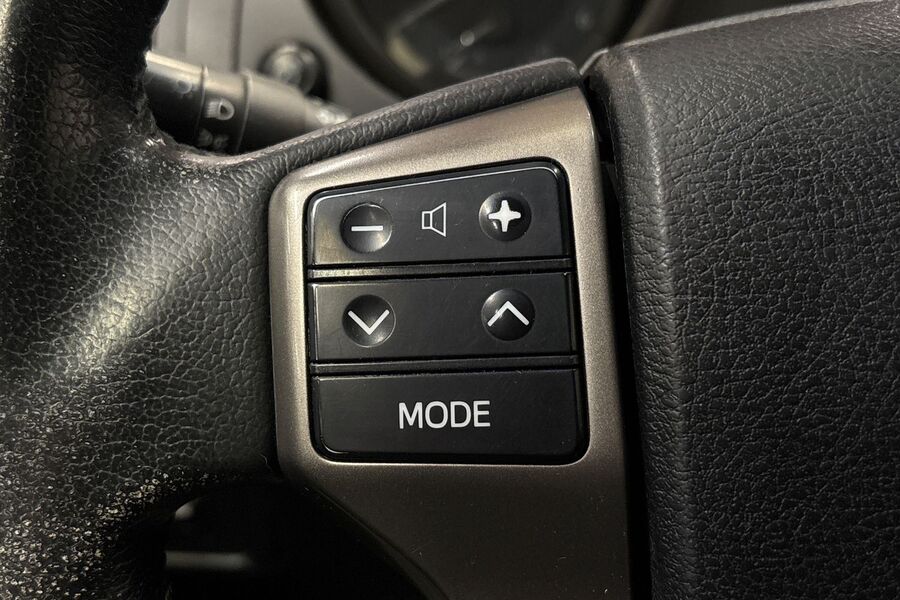 Toyota Land Cruiser vaihtoauto