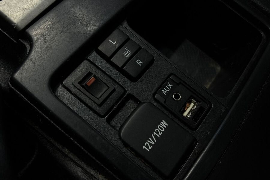 Toyota Land Cruiser vaihtoauto