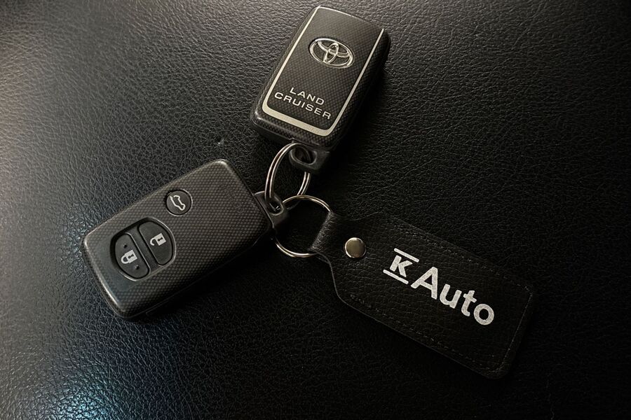 Toyota Land Cruiser vaihtoauto