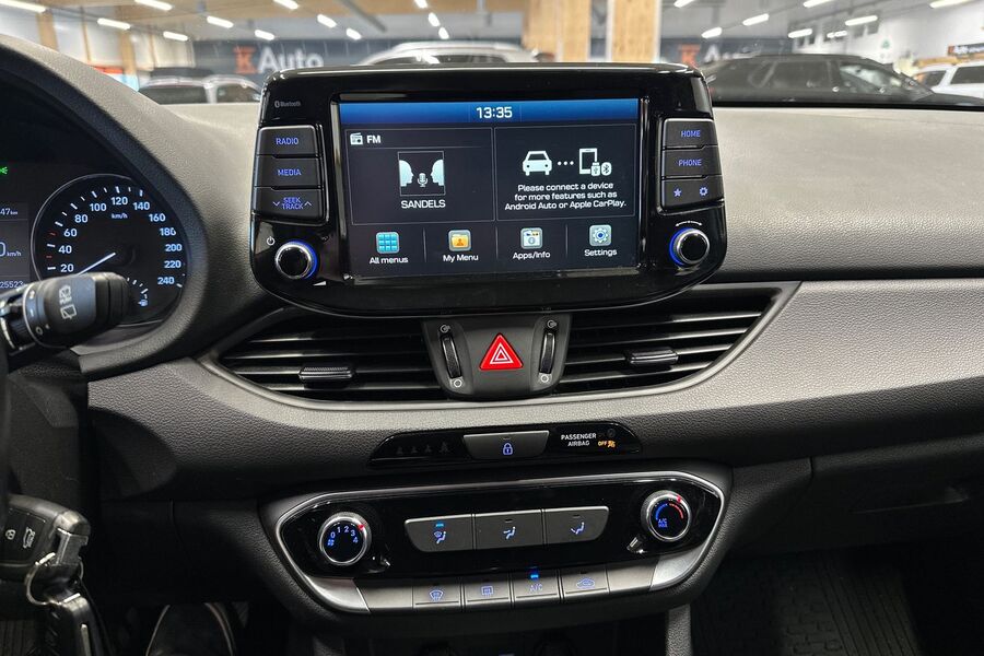 Hyundai i30 Hatchback vaihtoauto