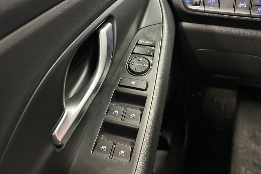 Hyundai i30 Hatchback vaihtoauto