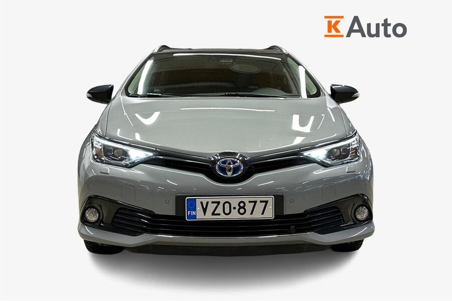 Toyota Auris vaihtoauto