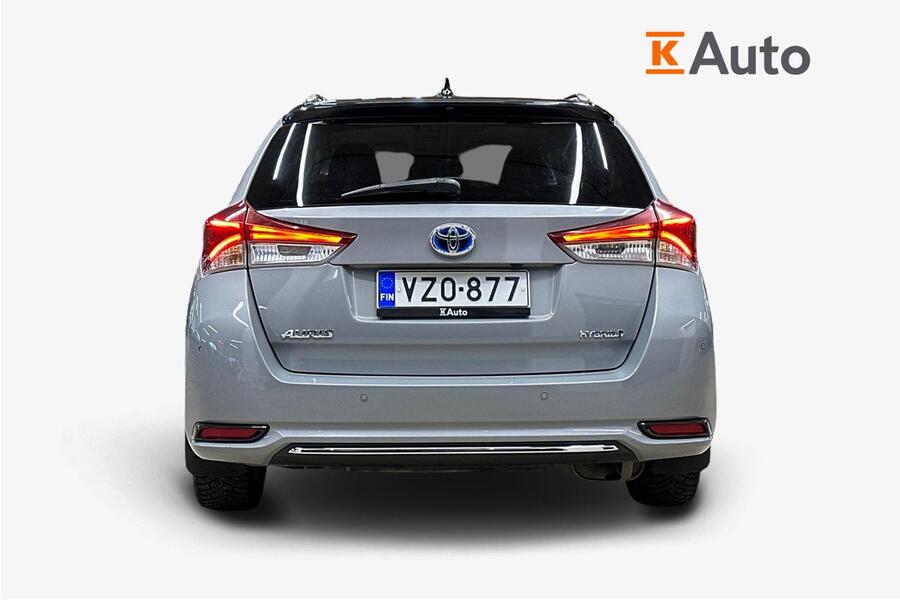 Toyota Auris vaihtoauto