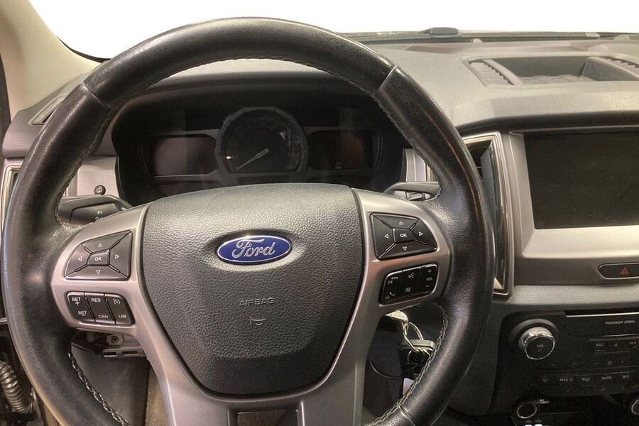 Ford Ranger vaihtoauto