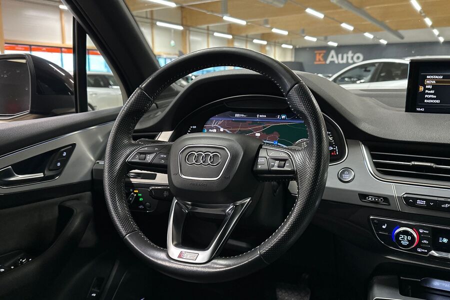 Audi Q7 vaihtoauto