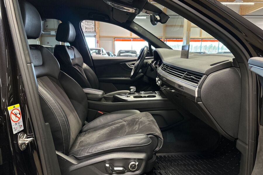 Audi Q7 vaihtoauto