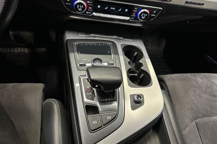 Audi Q7 vaihtoauto