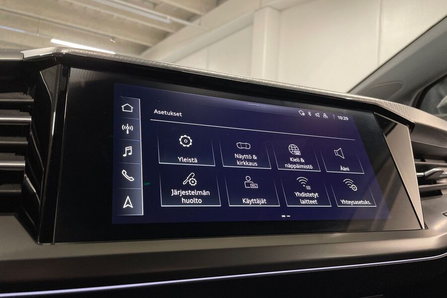 Audi Q4 e-tron vaihtoauto