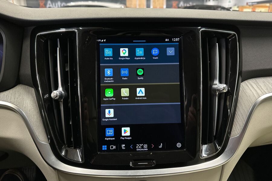 Volvo V60 Cross Country vaihtoauto