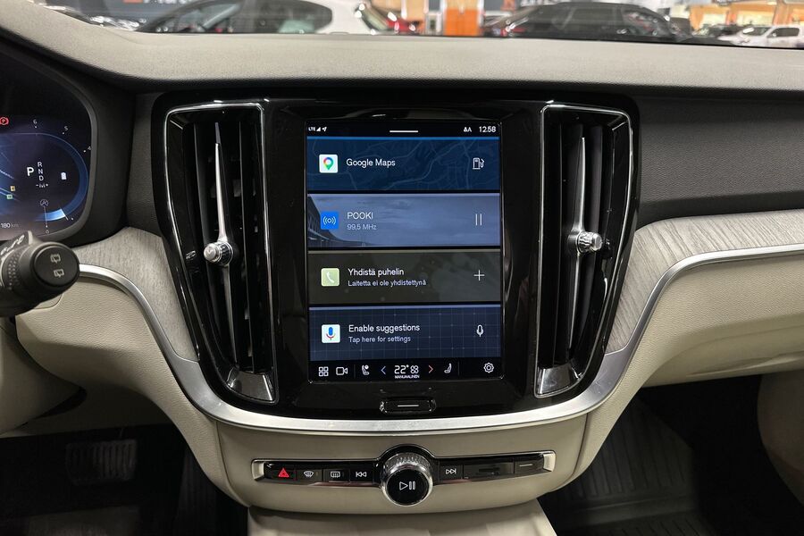 Volvo V60 Cross Country vaihtoauto