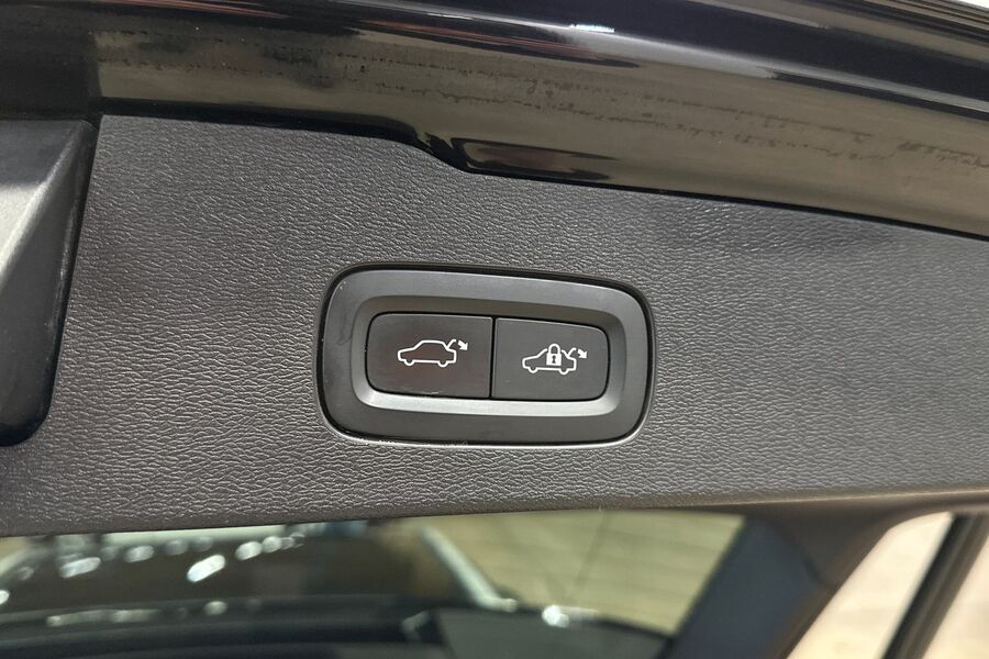 Volvo V60 Cross Country vaihtoauto