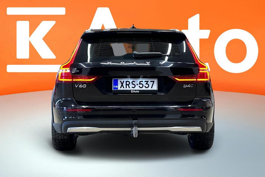 Volvo V60 Cross Country vaihtoauto