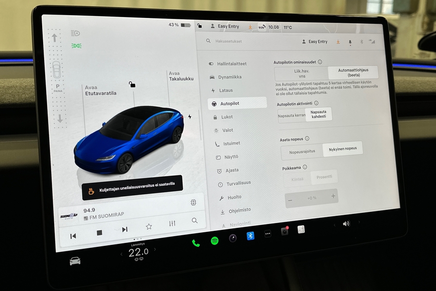 Tesla Model 3 vaihtoauto
