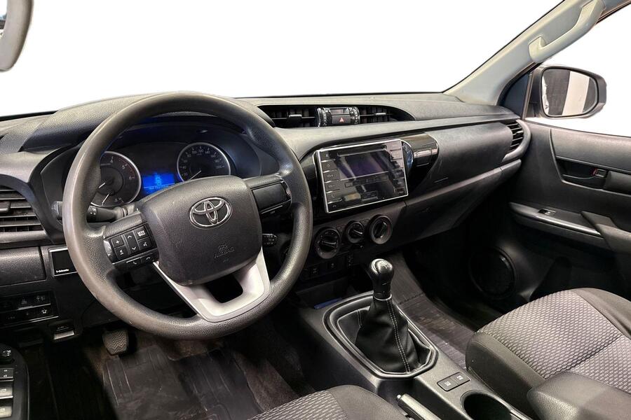 Toyota Hilux vaihtoauto