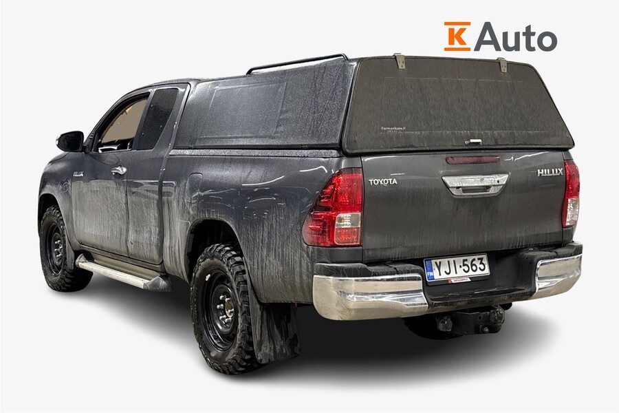 Toyota Hilux vaihtoauto