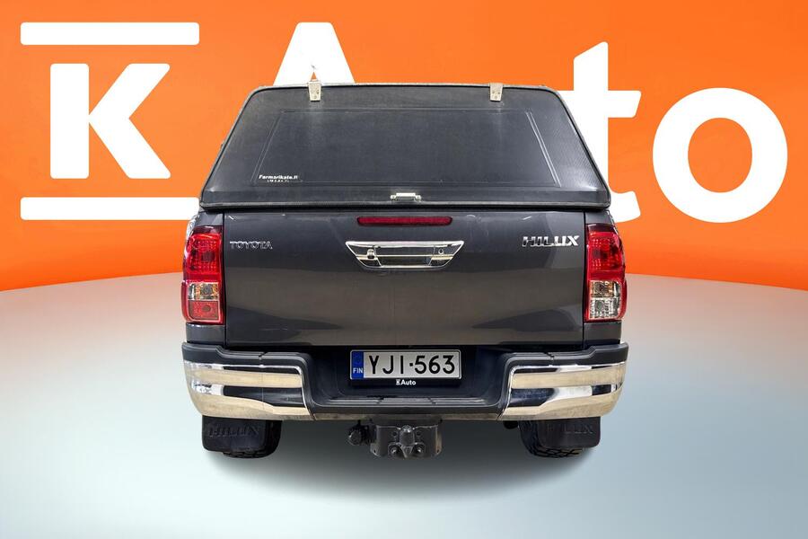 Toyota Hilux vaihtoauto