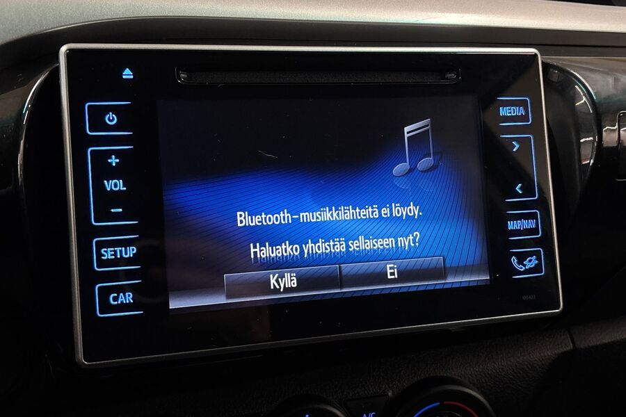 Toyota Hilux vaihtoauto