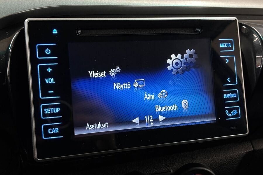 Toyota Hilux vaihtoauto