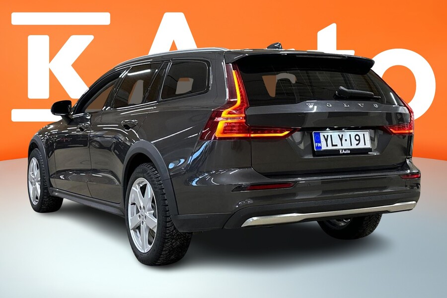 Volvo V60 Cross Country vaihtoauto