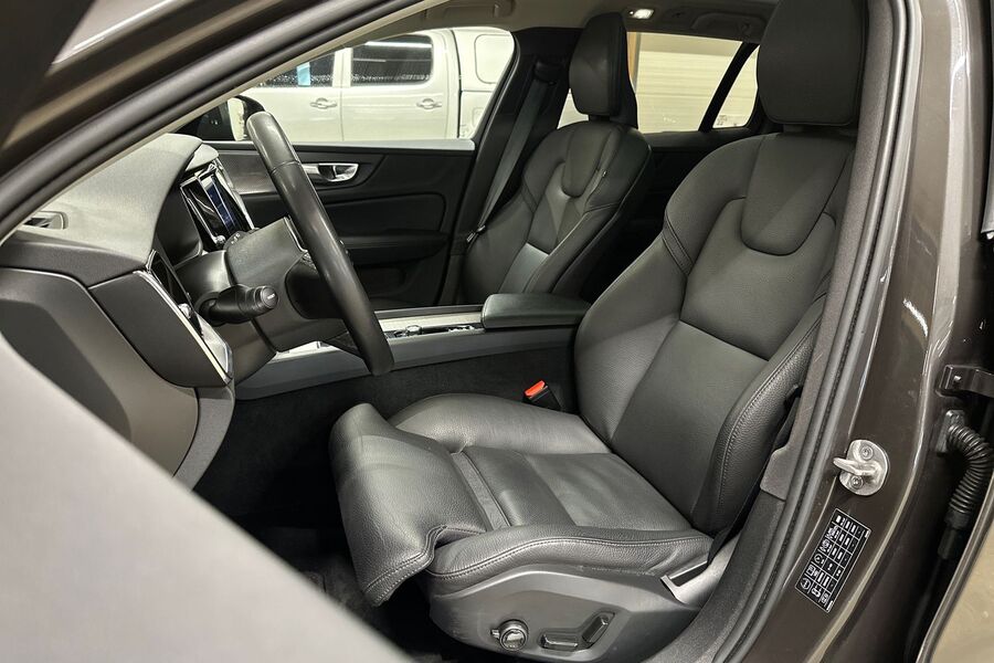 Volvo V60 Cross Country vaihtoauto