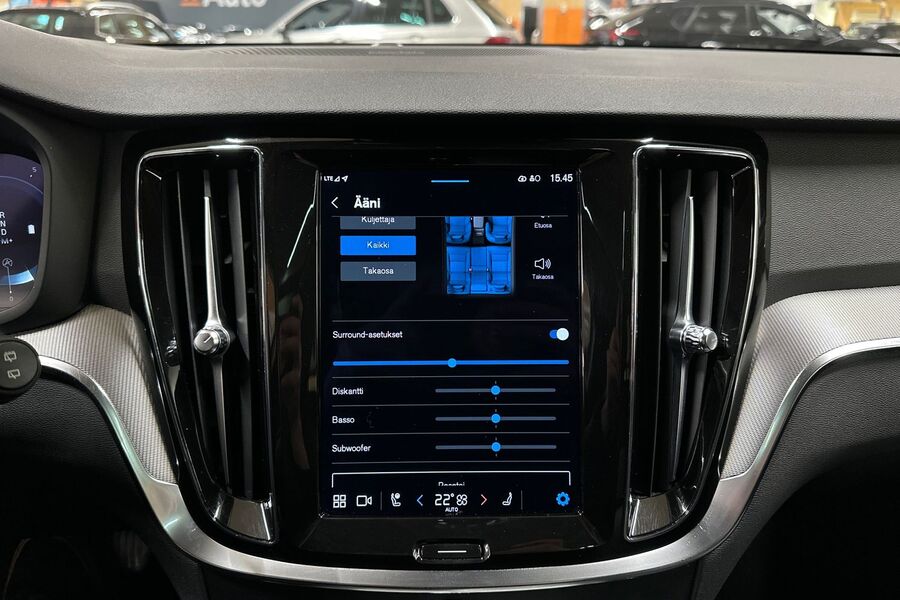 Volvo V60 Cross Country vaihtoauto