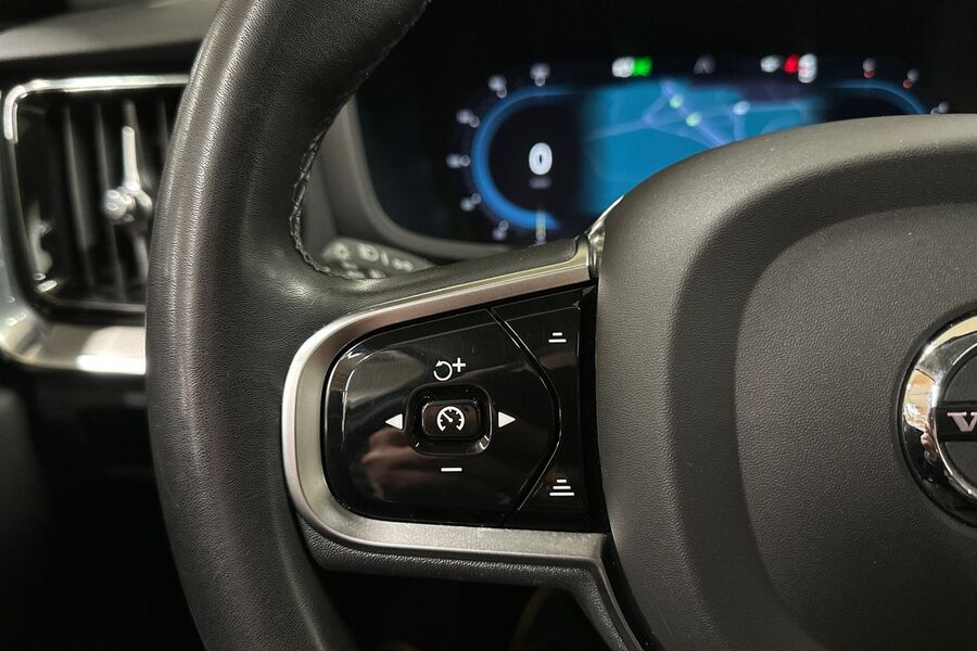 Volvo V60 Cross Country vaihtoauto