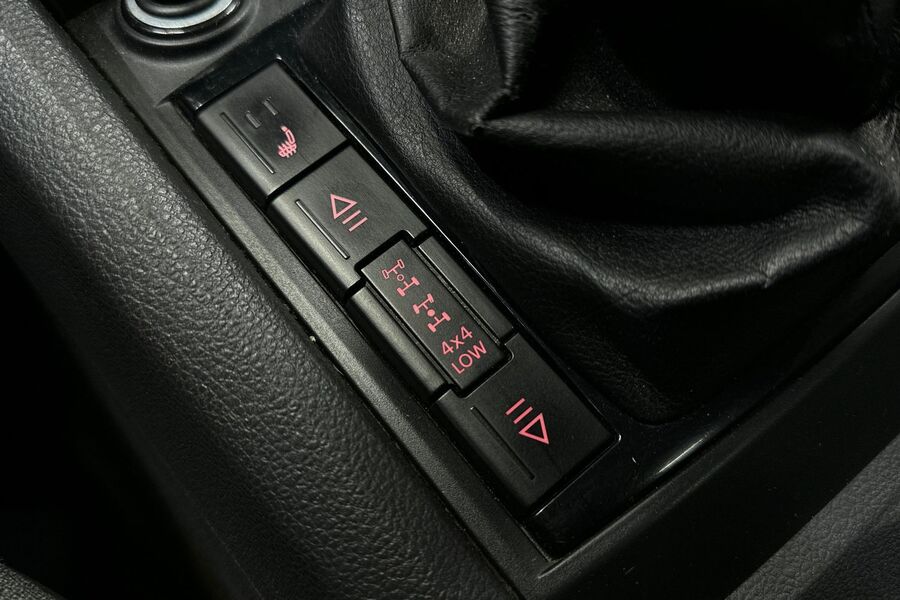 Volkswagen Amarok vaihtoauto