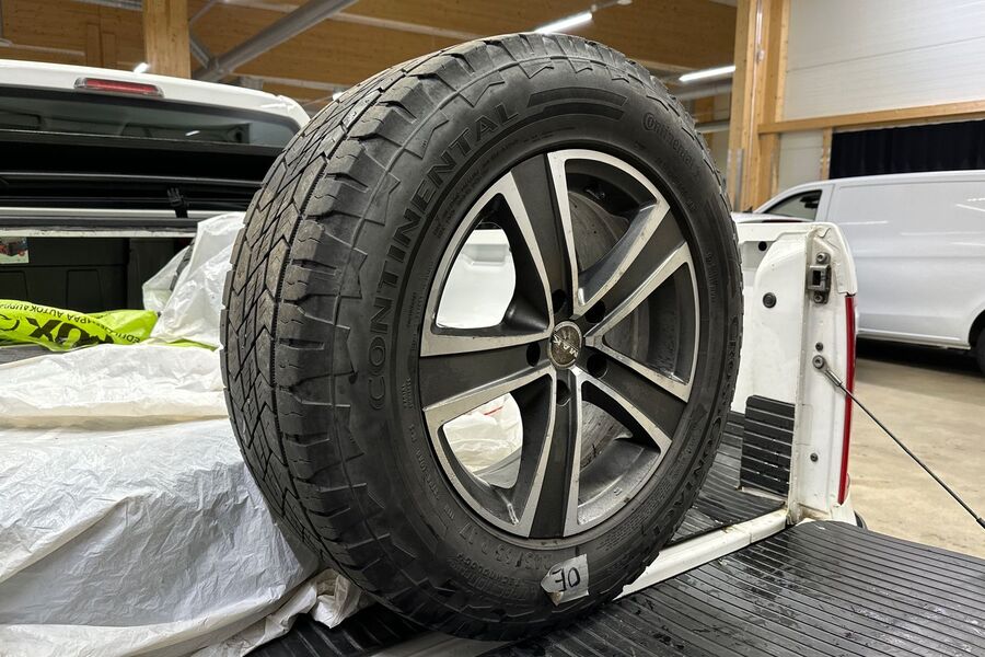 Volkswagen Amarok vaihtoauto