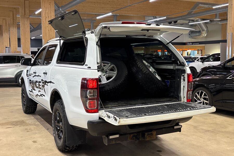 Ford Ranger vaihtoauto