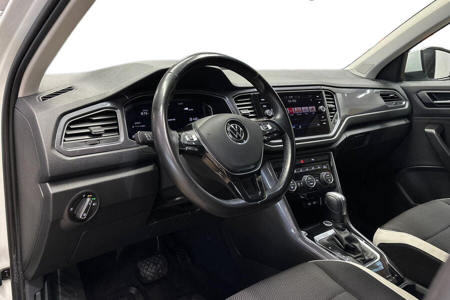 Volkswagen T-Roc vaihtoauto