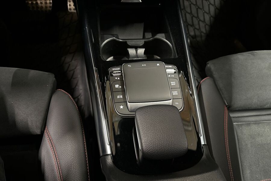 Mercedes-Benz GLA vaihtoauto