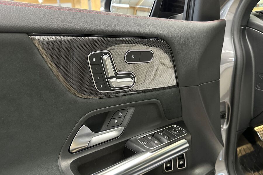 Mercedes-Benz GLA vaihtoauto