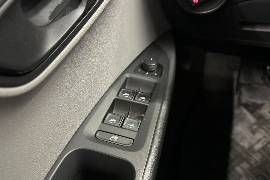 SEAT Leon ST vaihtoauto