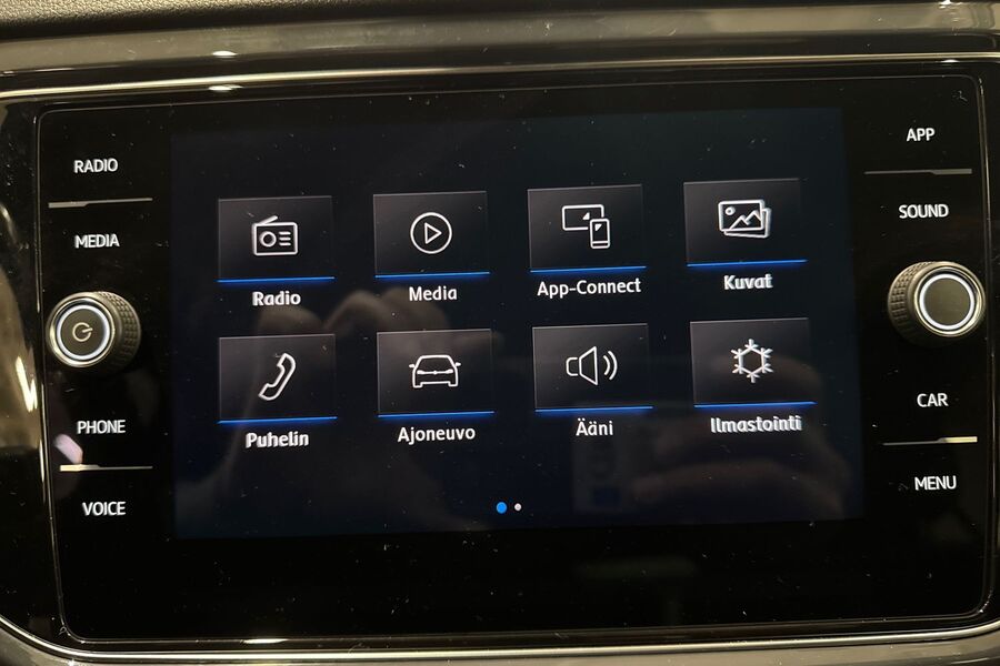 Volkswagen T-Roc vaihtoauto