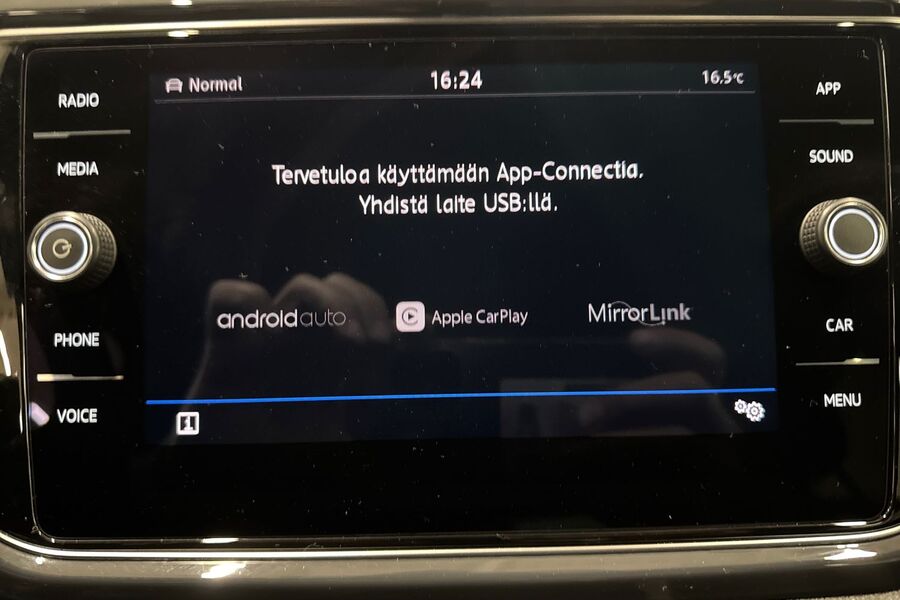 Volkswagen T-Roc vaihtoauto