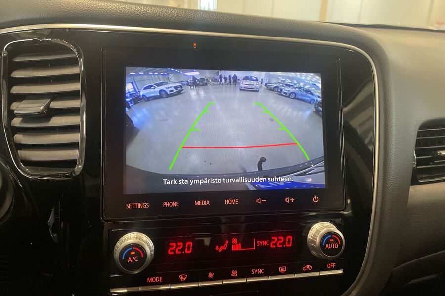 Mitsubishi Outlander PHEV vaihtoauto