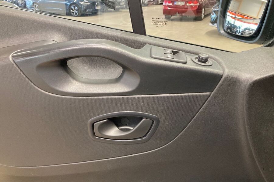 Renault Trafic vaihtoauto